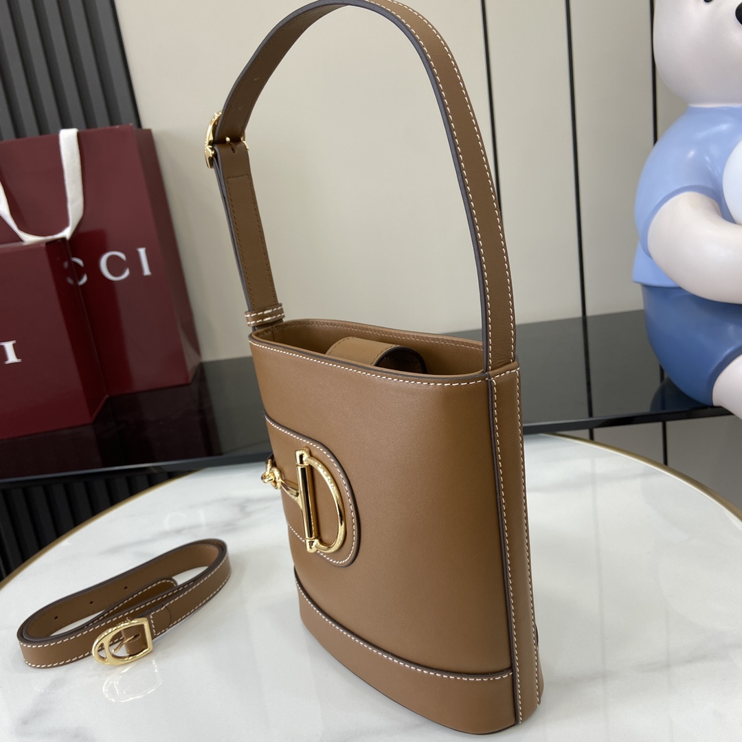 Gucci 73 Mini Bucket Bag - FashionPlug