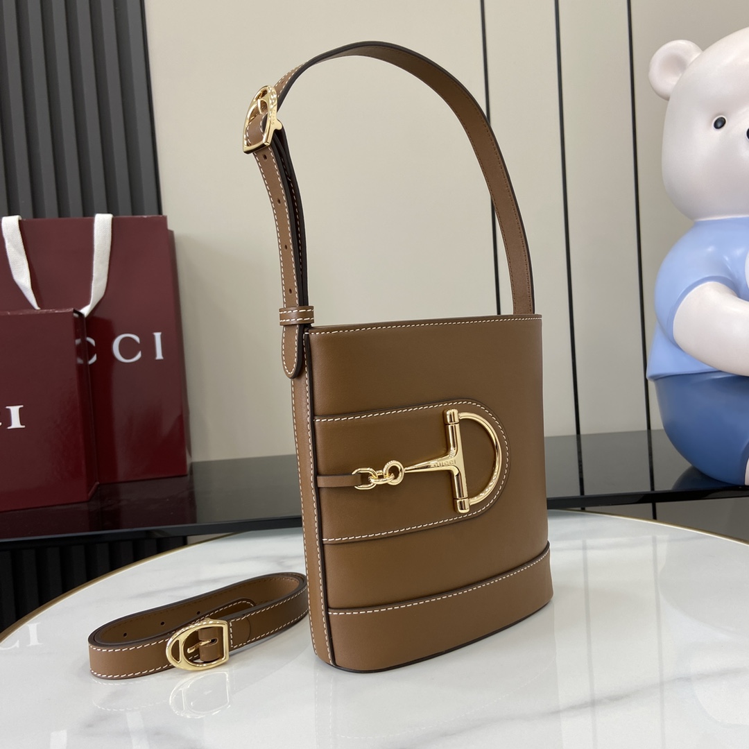 Gucci 73 Mini Bucket Bag - FashionPlug
