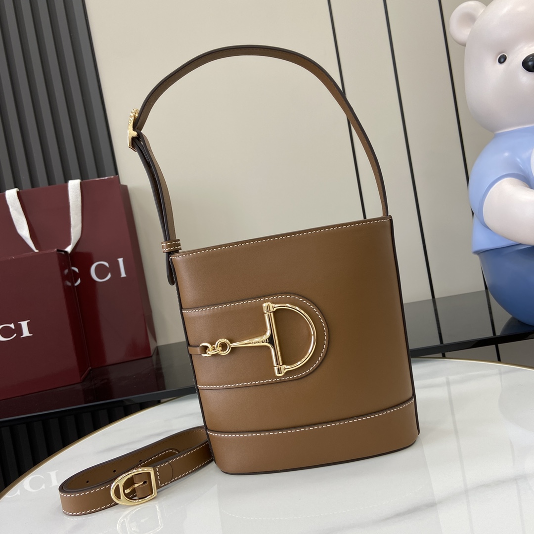 Gucci 73 Mini Bucket Bag - FashionPlug