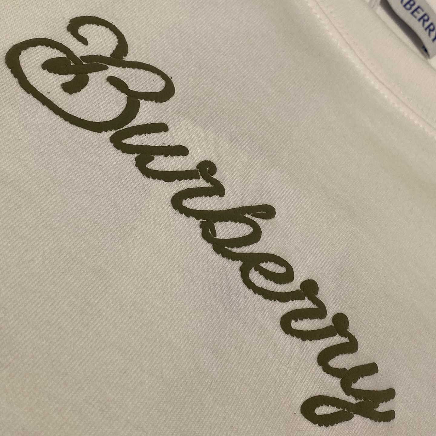 Burberry Surfer Knight Cotton T-shirt - FashionPlug