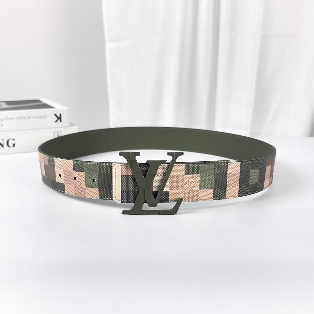 Louis Vuitton LV Mega Pixel 40mm Reversible Belt - FashionPlug
