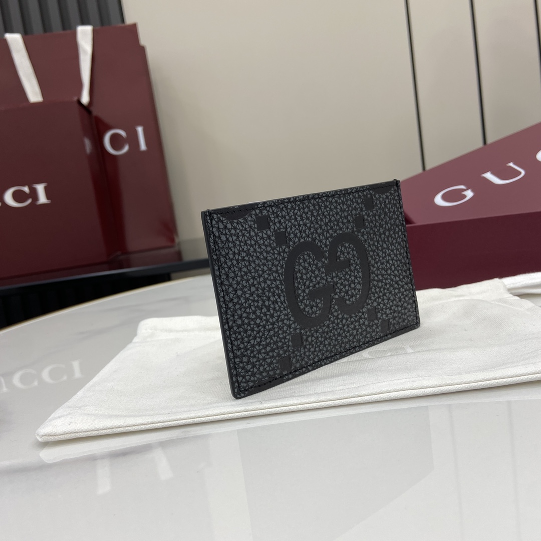 Gucci Maxi GG Card Case - FashionPlug