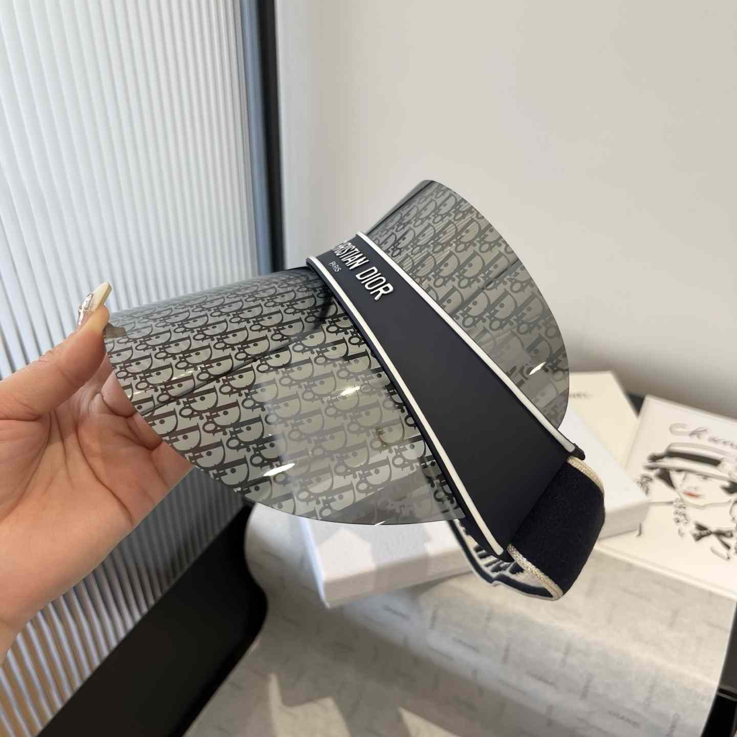 Dior Oblique Cap - FashionPlug