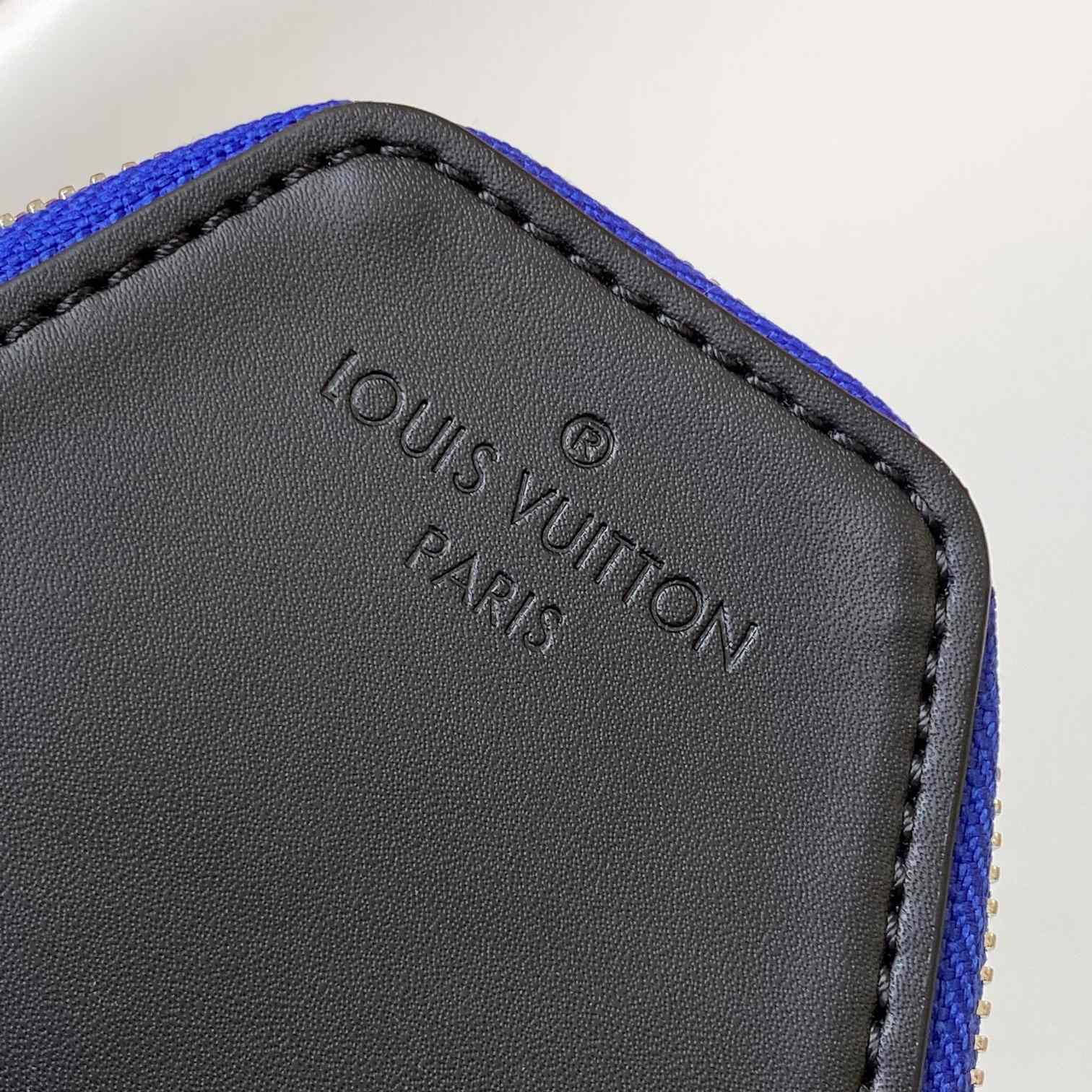 Louis Vuitton Avenue Slingbag    N00086 - FashionPlug