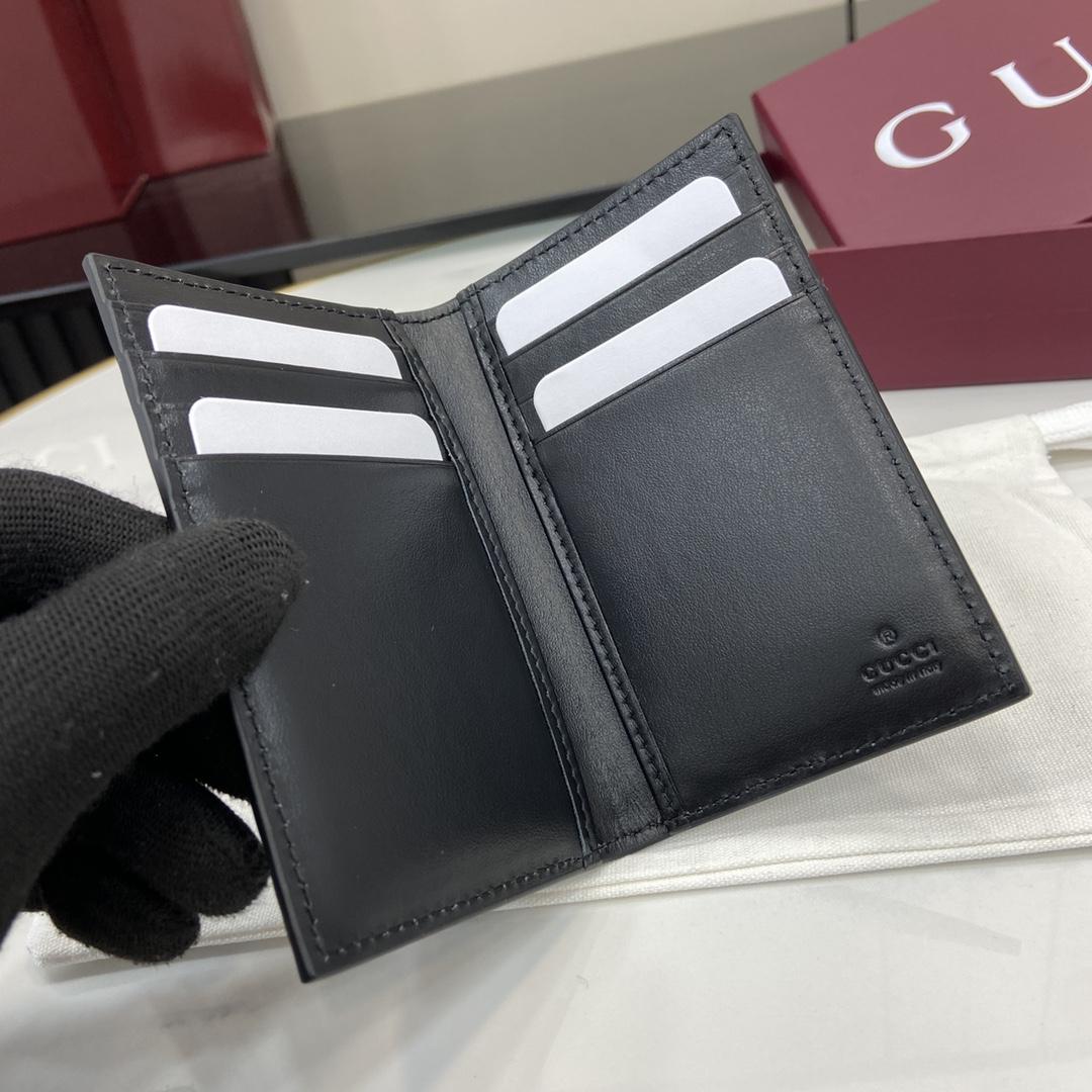 Gucci Maxi GG Card Case - FashionPlug