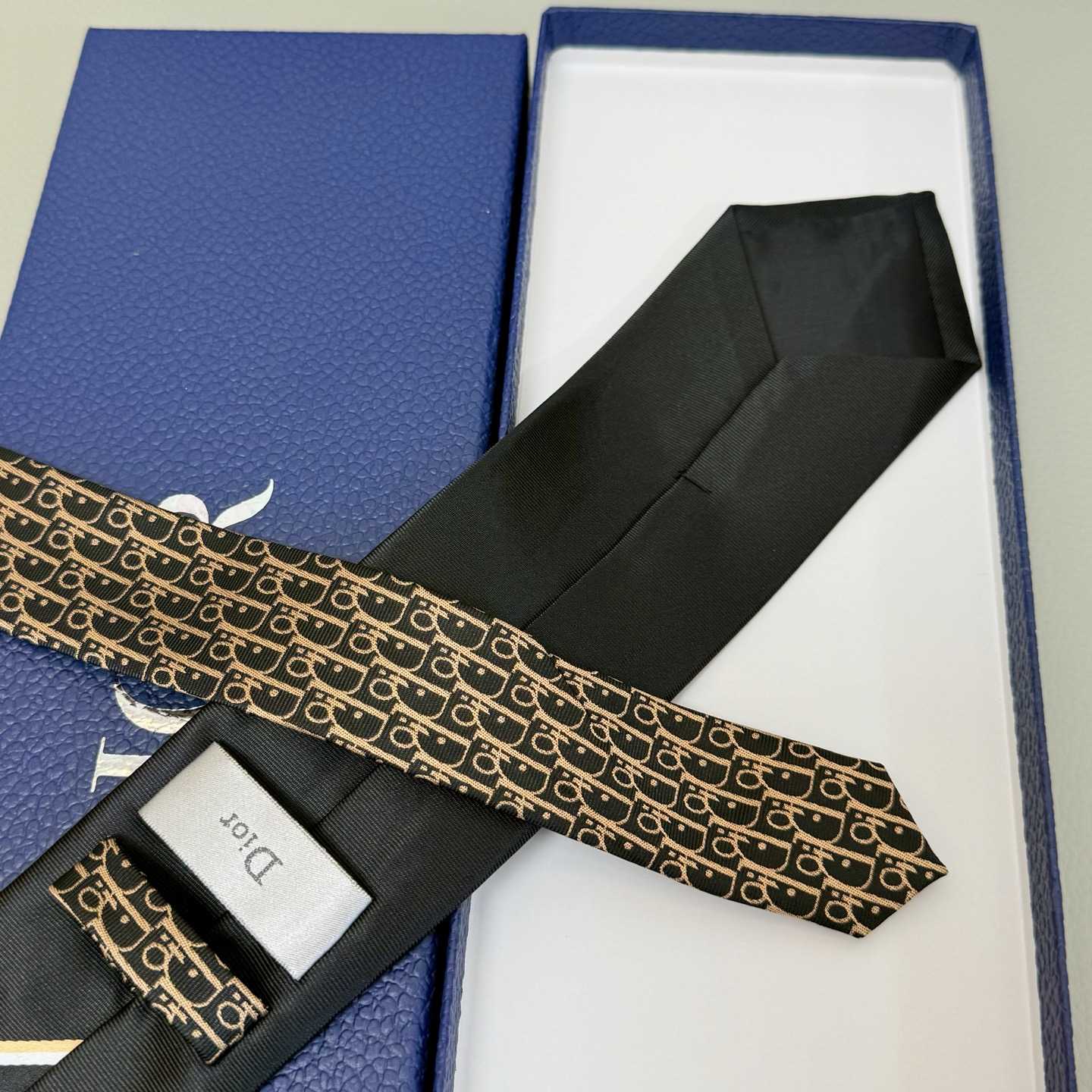 Dior Striped Dior Oblique Tie - FashionPlug