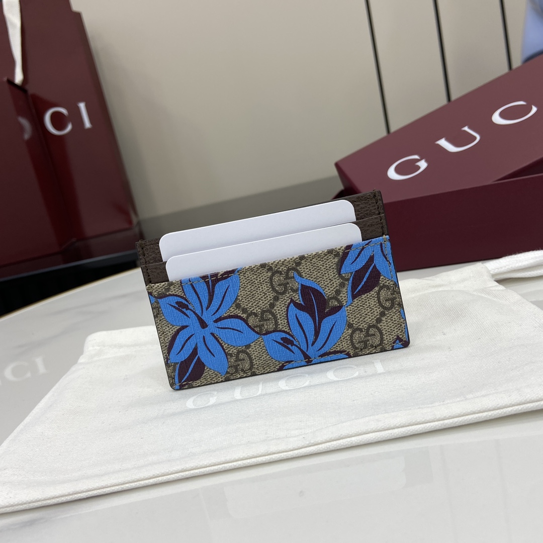 Gucci GG Printed Card Case Wallet - FashionPlug