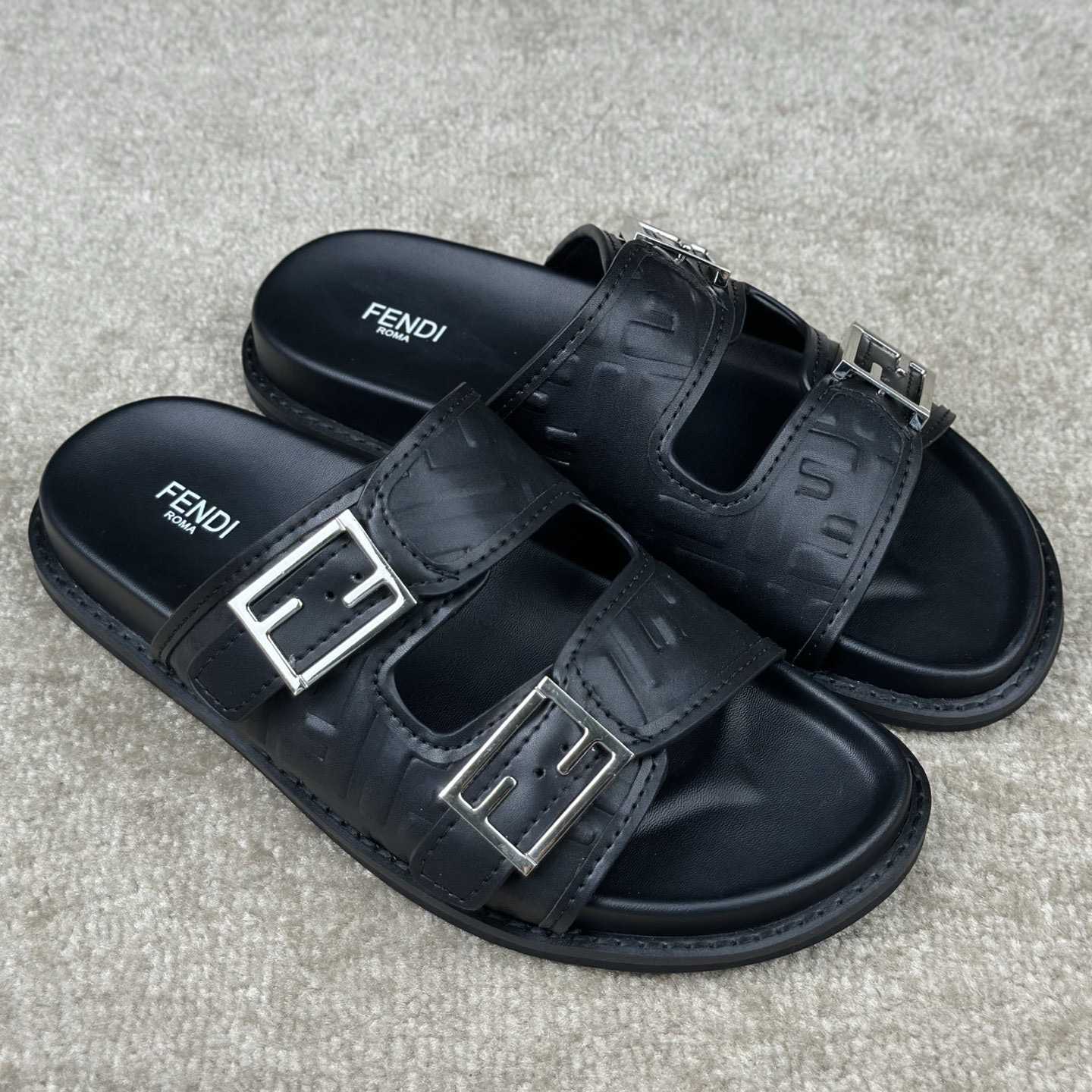 Fendi Feel Sandals  - FashionPlug