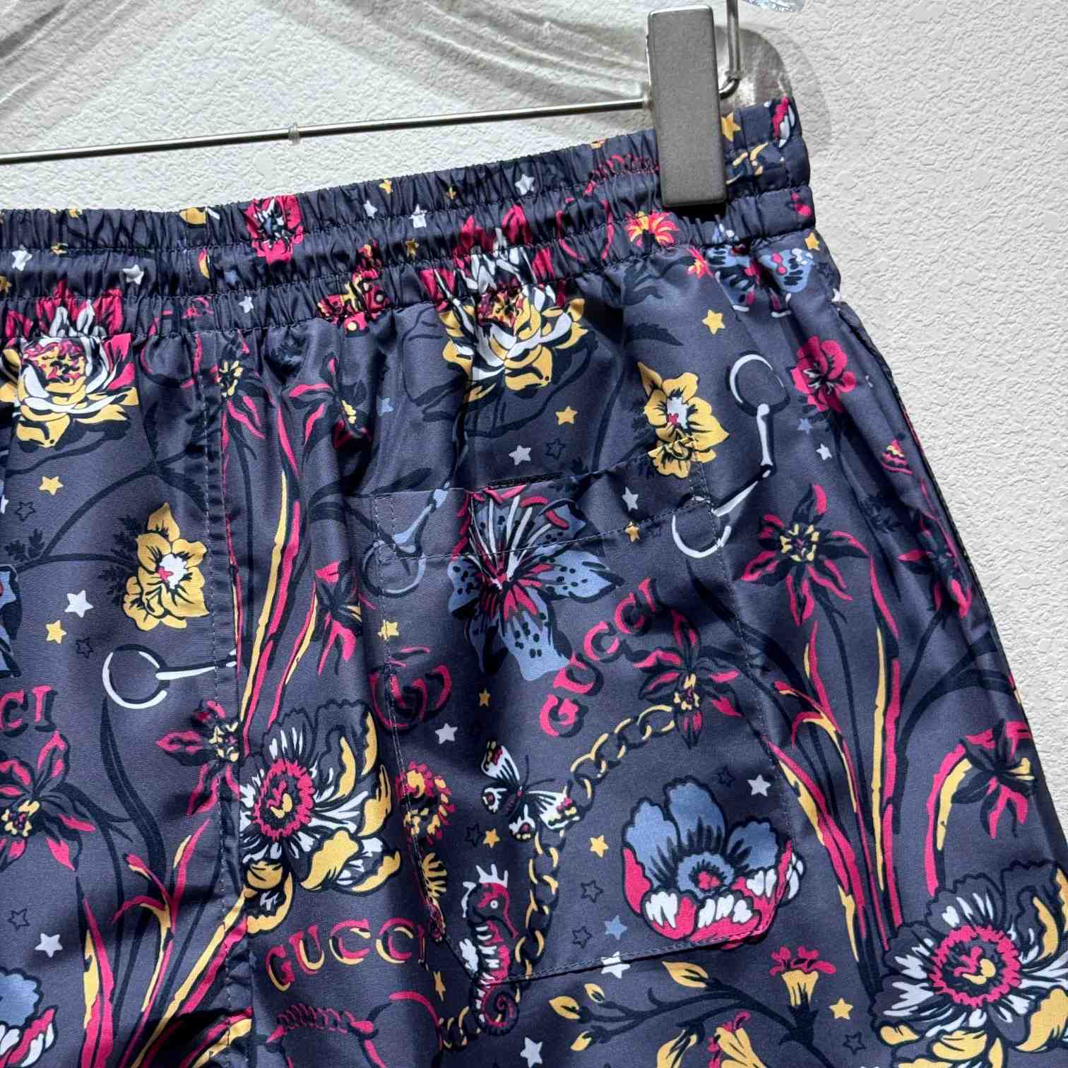 Gucci Punk Floral-print Cotton Poplin Shorts - FashionPlug