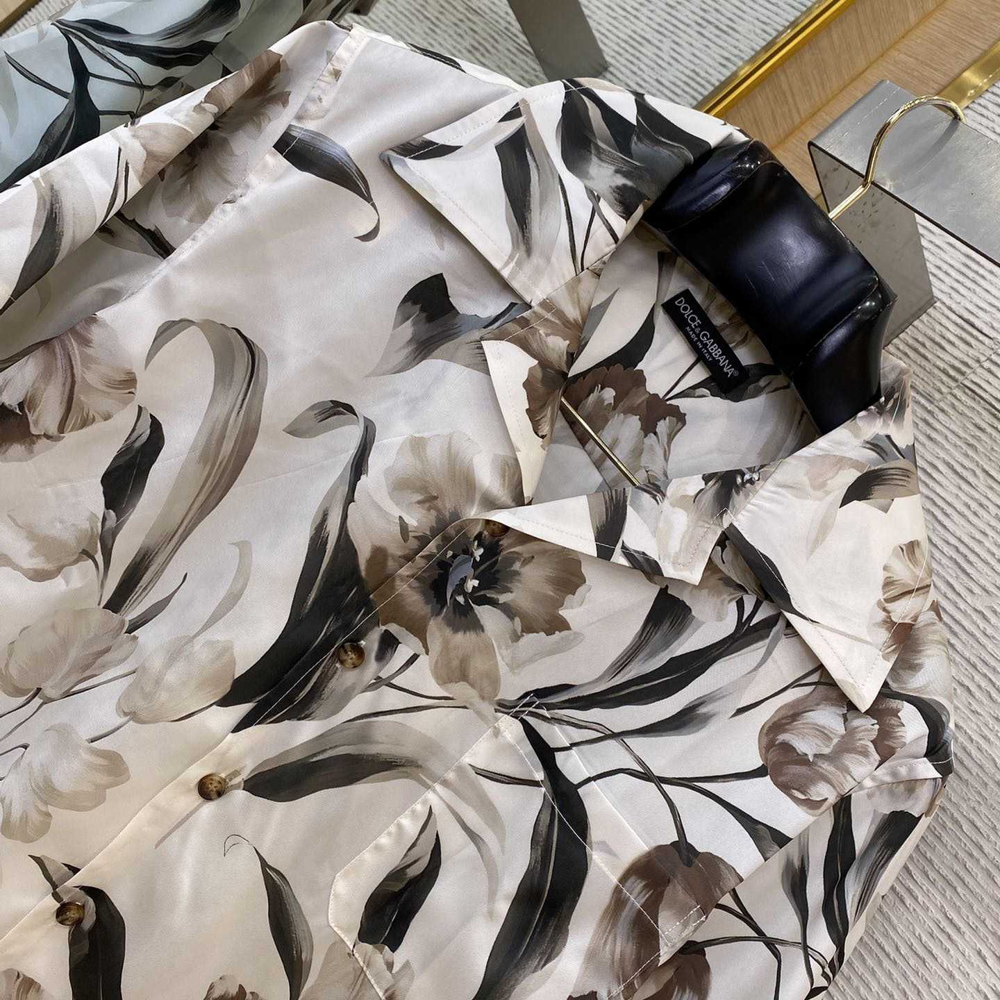 Dolce & Gabbana Tulip-print Silk Shirt And Shorts - FashionPlug