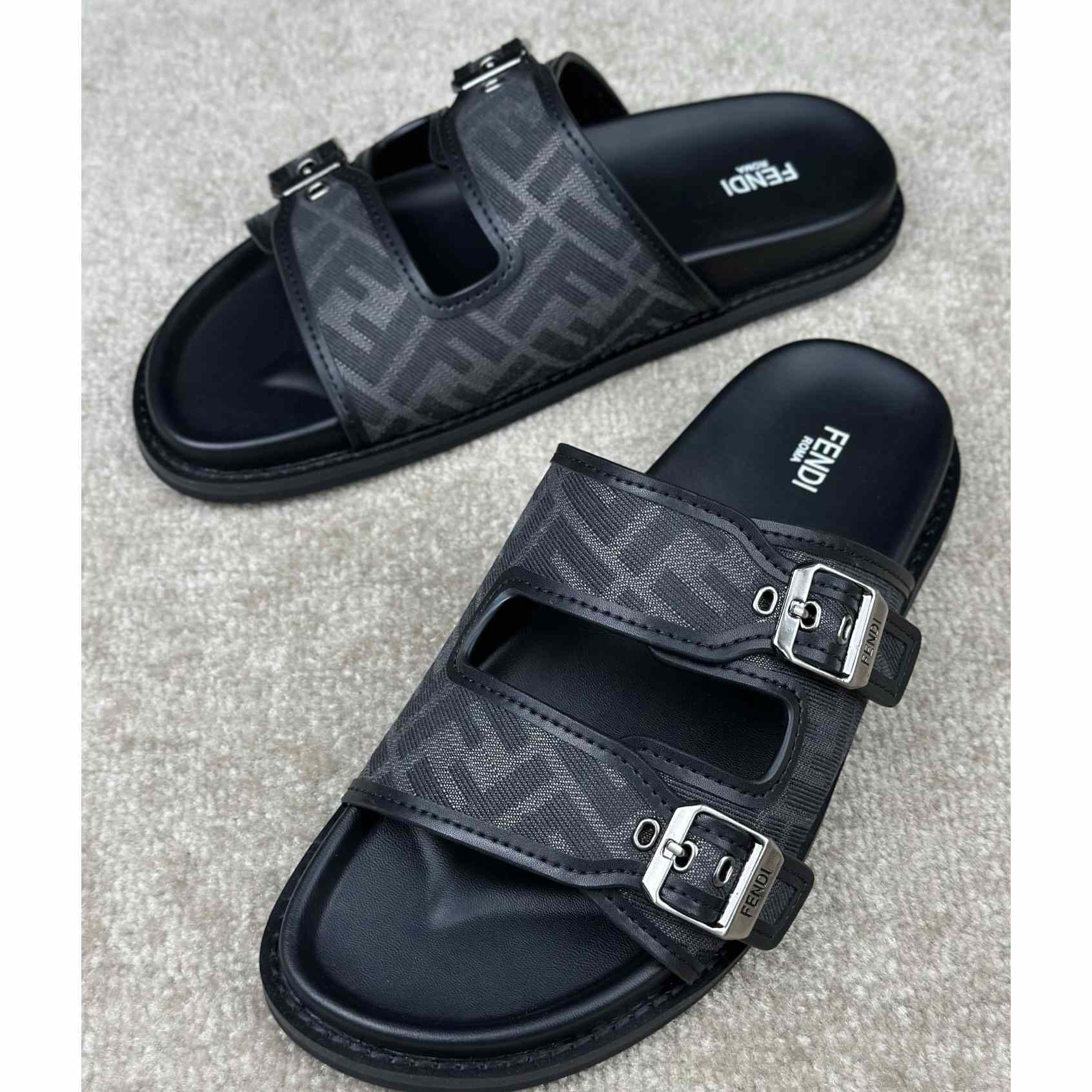 Fendi Feel Sandals  - FashionPlug