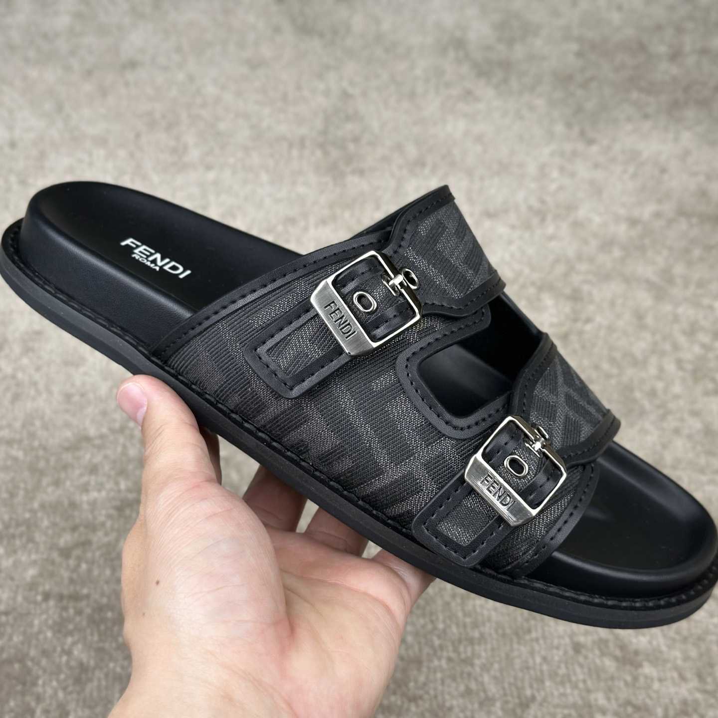 Fendi Feel Sandals  - FashionPlug