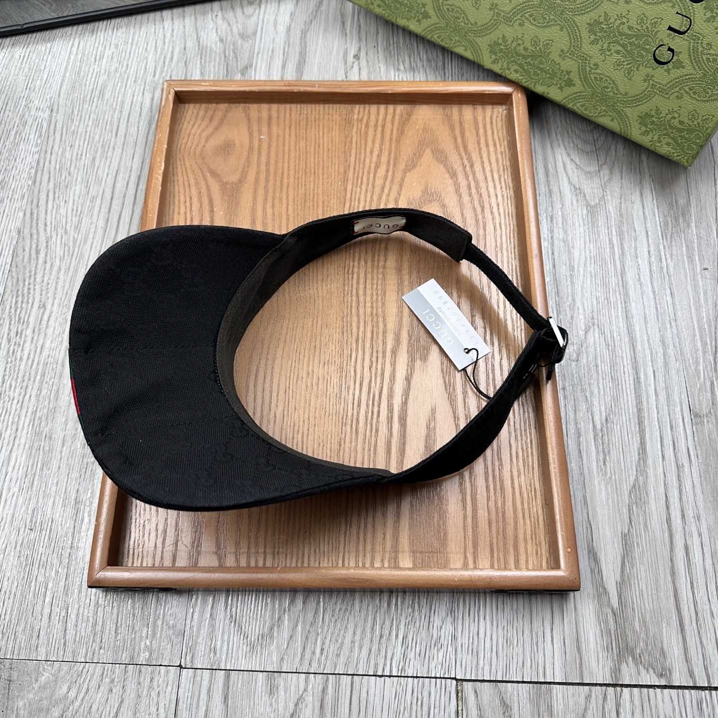 Gucci Original GG Canvas Visor With Web - FashionPlug