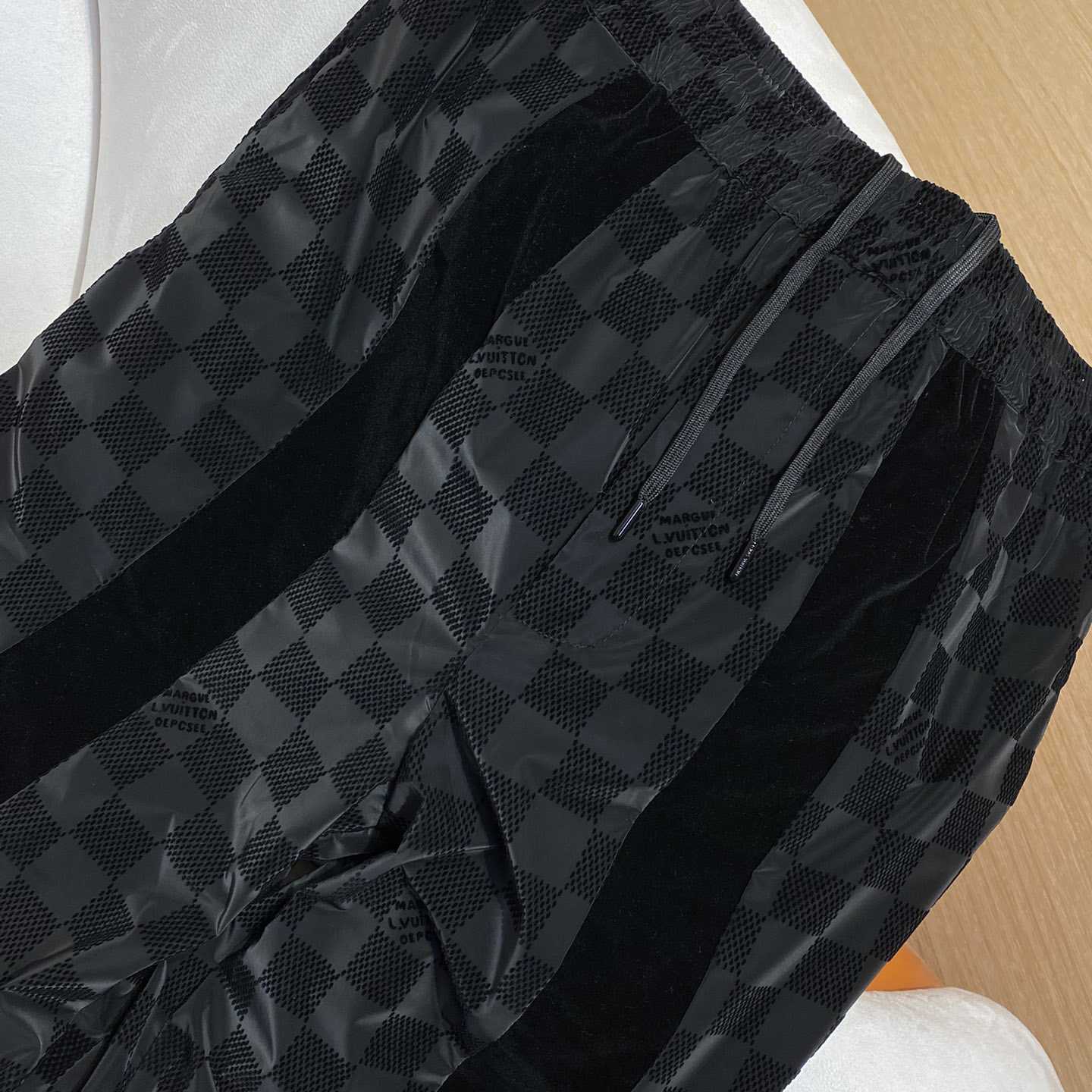 Louis Vuitton Flocked Damier Technical Track Pants   1AHCDQ - FashionPlug