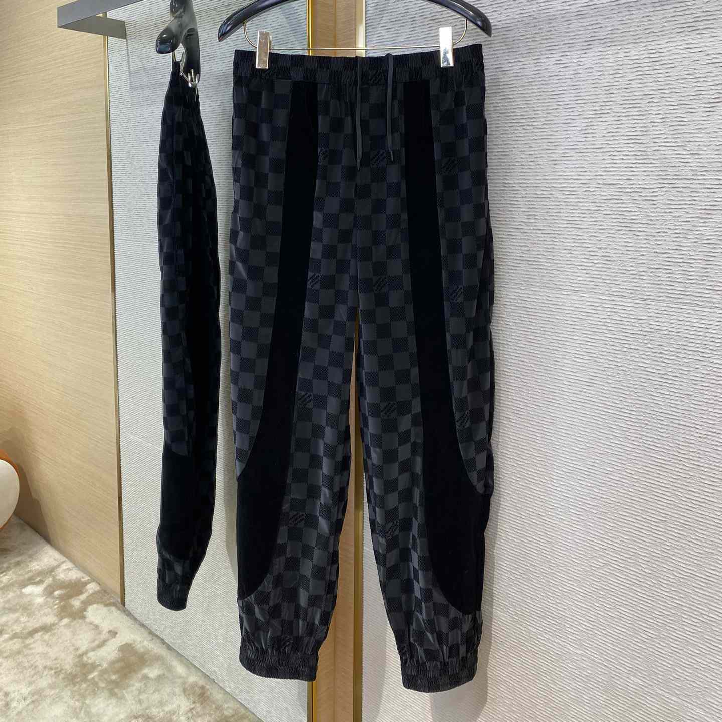 Louis Vuitton Flocked Damier Technical Track Pants   1AHCDQ - FashionPlug
