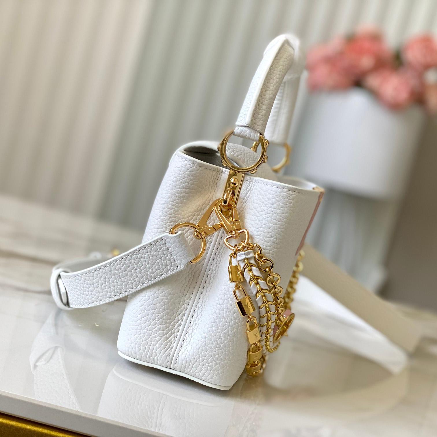 Louis Vuitton Capucines BB   M12279 - FashionPlug