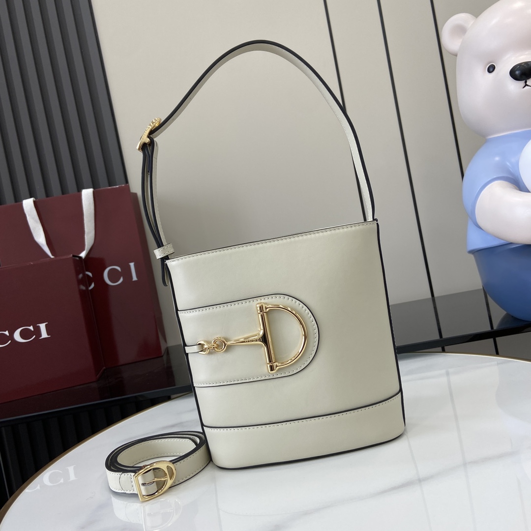 Gucci 73 Mini Bucket Bag - FashionPlug