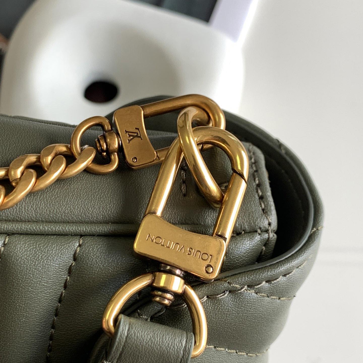  Louis Vuitton New Wave Multi-Pochette   （21x13x6.5cm）  M56471 - FashionPlug