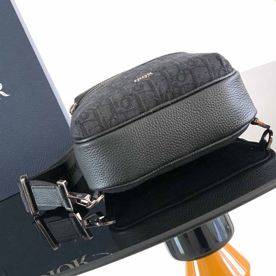 Dior Rider 2.0 Sling Bag  - FashionPlug