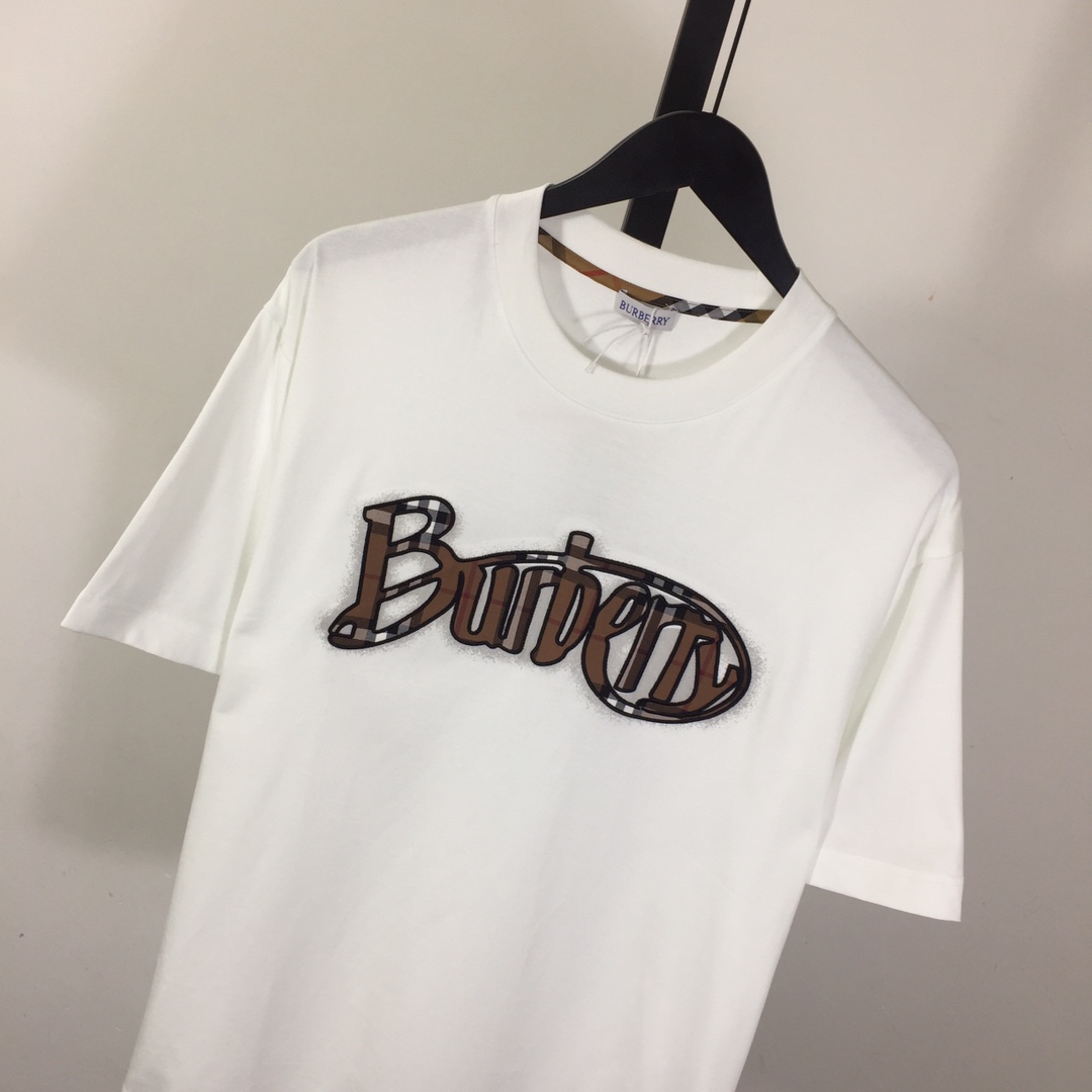 Burberry Cotton T-shirt - FashionPlug