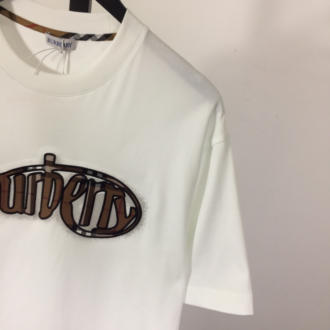 Burberry Cotton T-shirt - FashionPlug