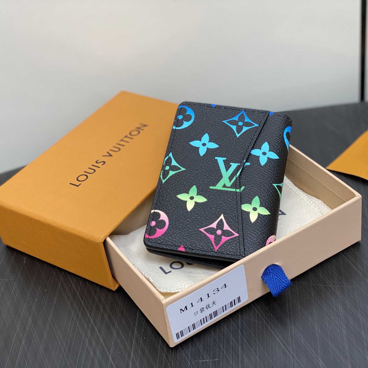 Louis Vuitton Monogram Wallet   M14134 (7.5 x 11cm) - FashionPlug
