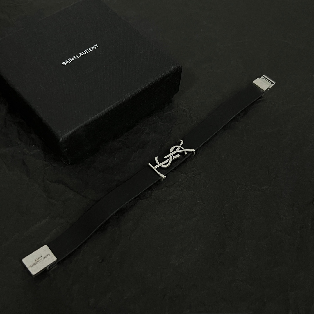 Saint Laurent Bracelet - FashionPlug