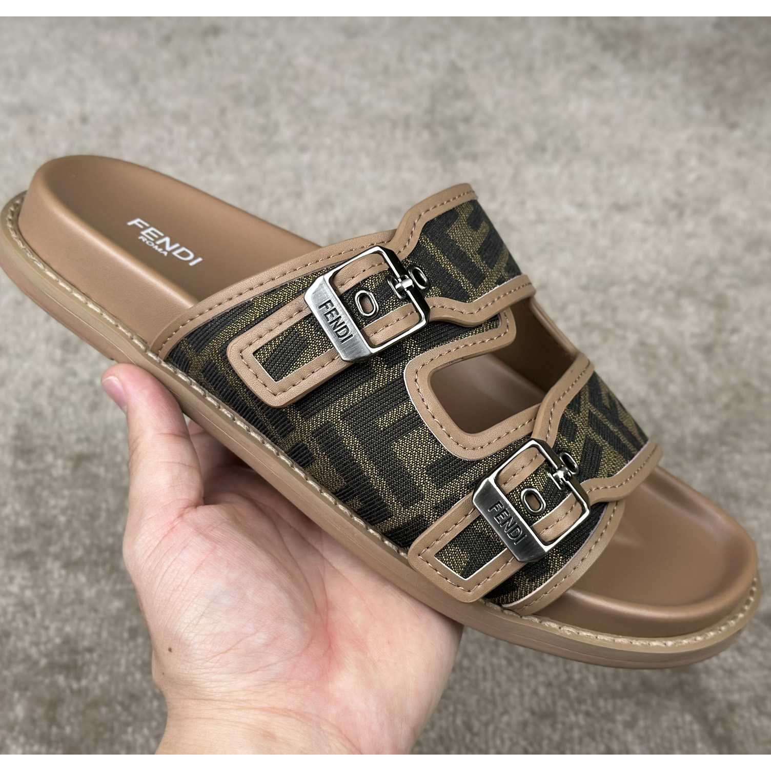 Fendi Feel Sandals  - FashionPlug
