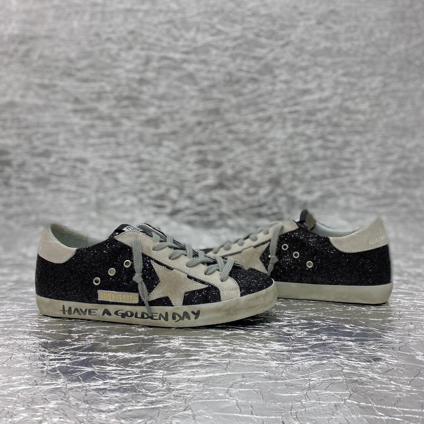 Golden Goose Sneakers - FashionPlug