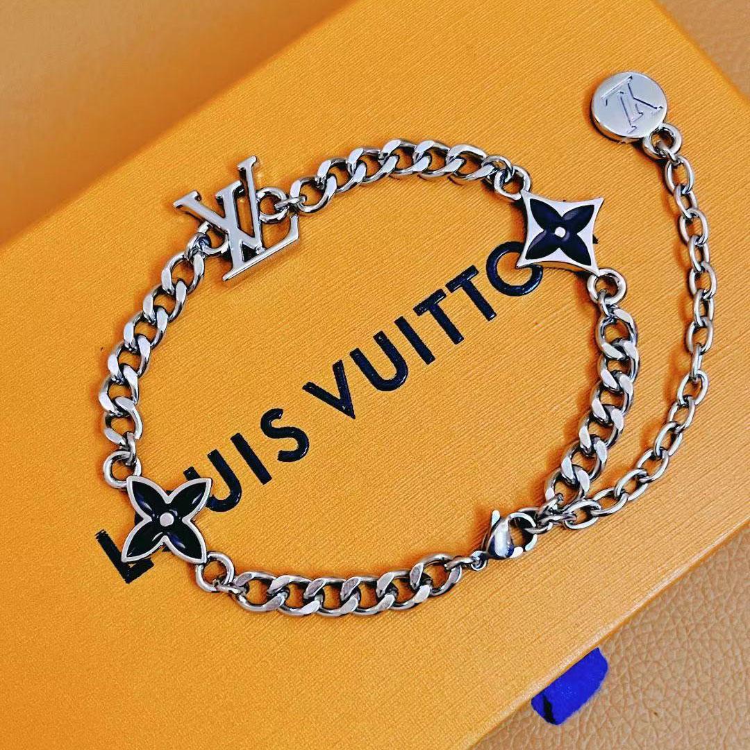 Louis Vuitton LV Spike Bracelet    M1520 - FashionPlug