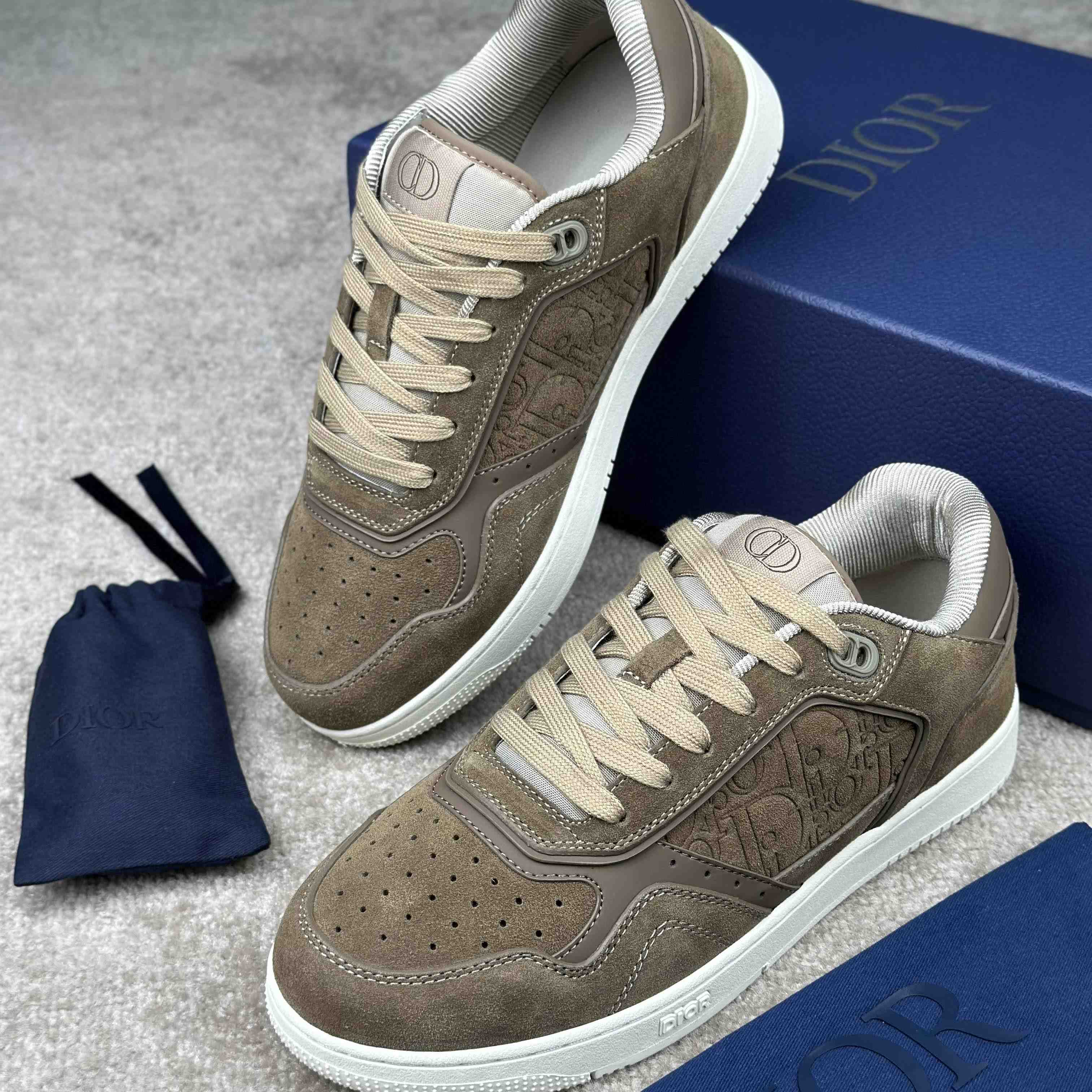 Dior B27 Low-Top Sneaker  - FashionPlug