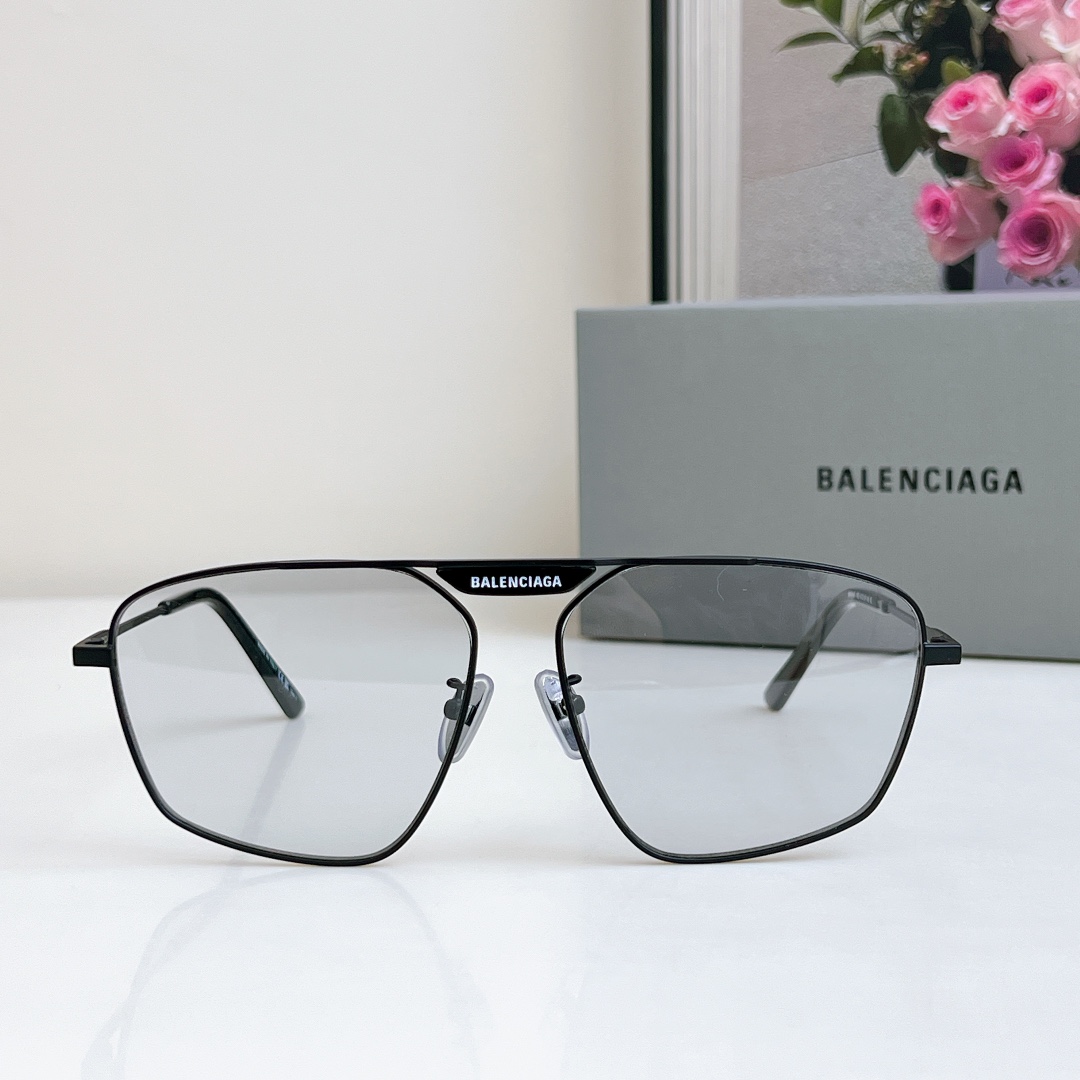 Balenciaga Tag 2.0 Navigator Sunglasses   BB0246SA - FashionPlug