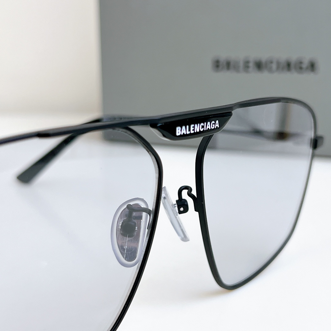 Balenciaga Tag 2.0 Navigator Sunglasses   BB0246SA - FashionPlug