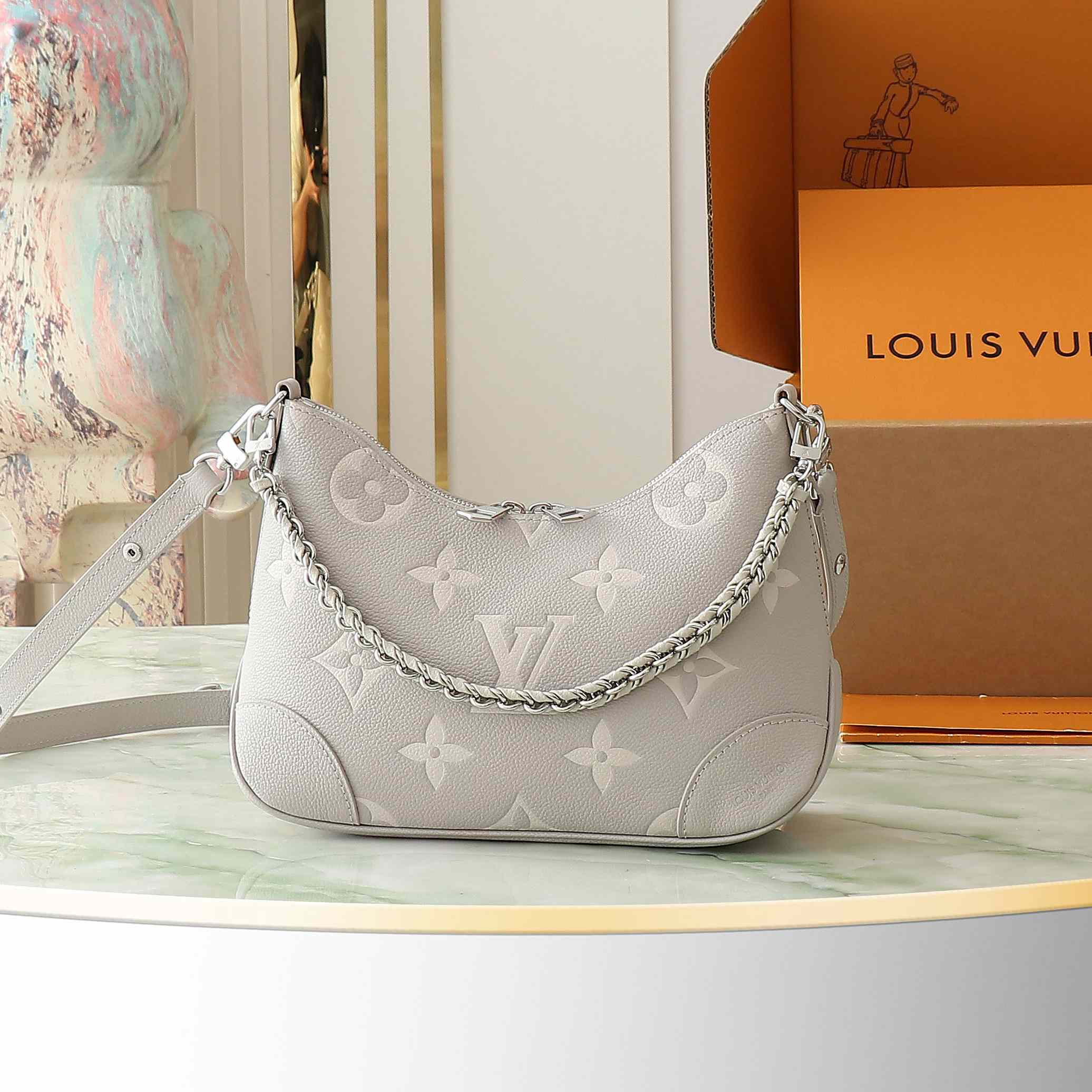 Louis Vuitton Boulogne   M14211 - FashionPlug