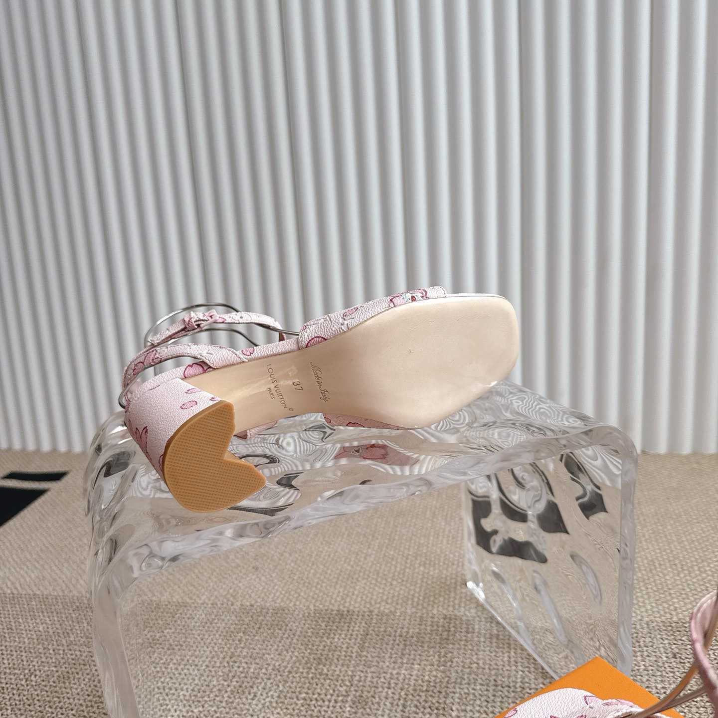 Louis Vuitton LV x TM Sandal - FashionPlug
