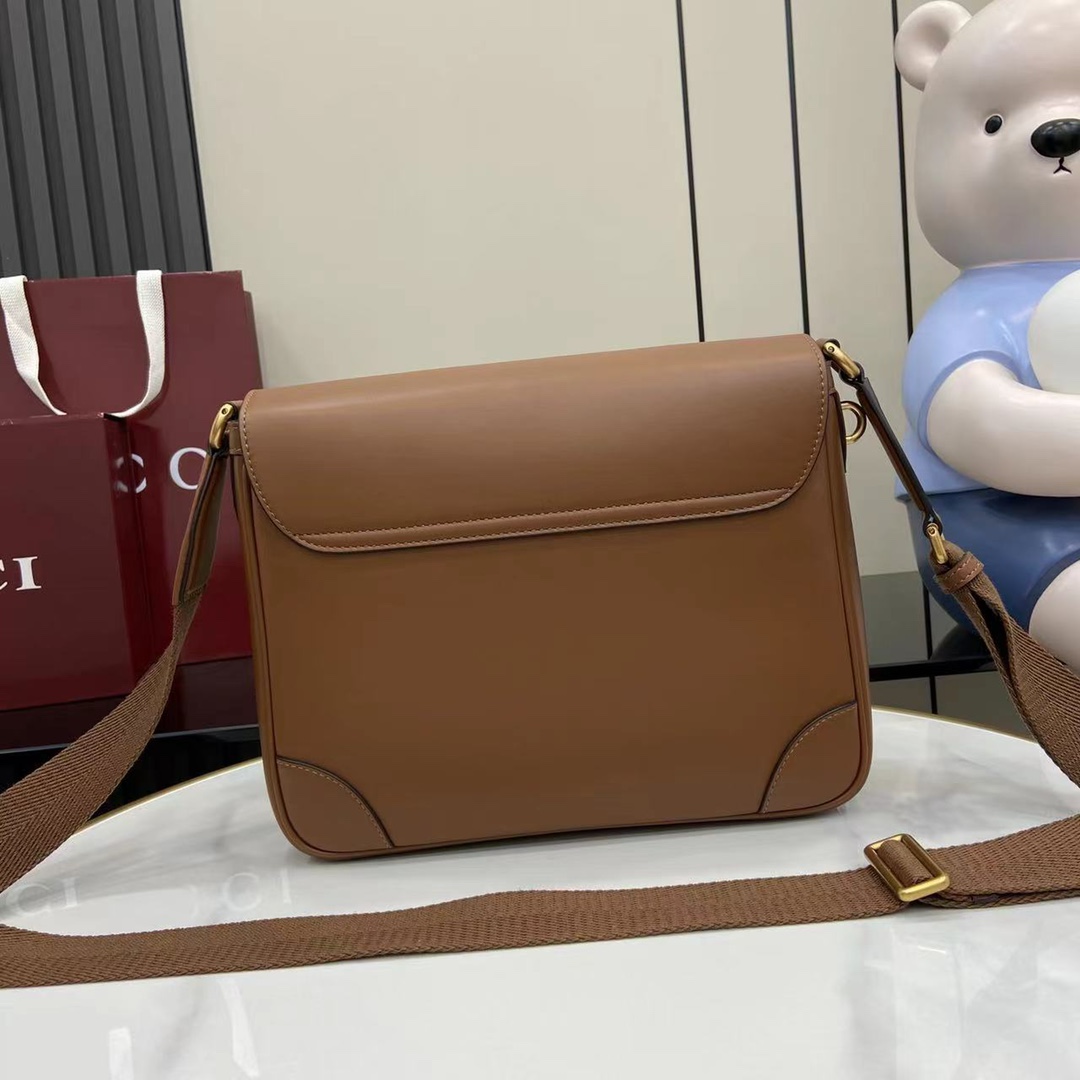 Gucci GG Emblem Medium Crossbody Bag - FashionPlug