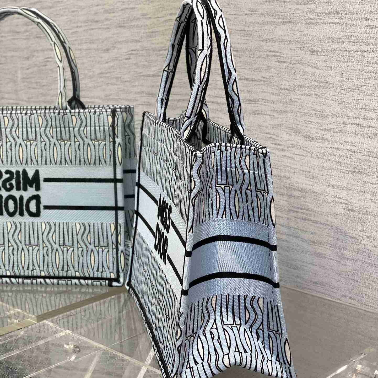 Dior 'Miss Dior 'Book Tote    36*18*28cm - FashionPlug