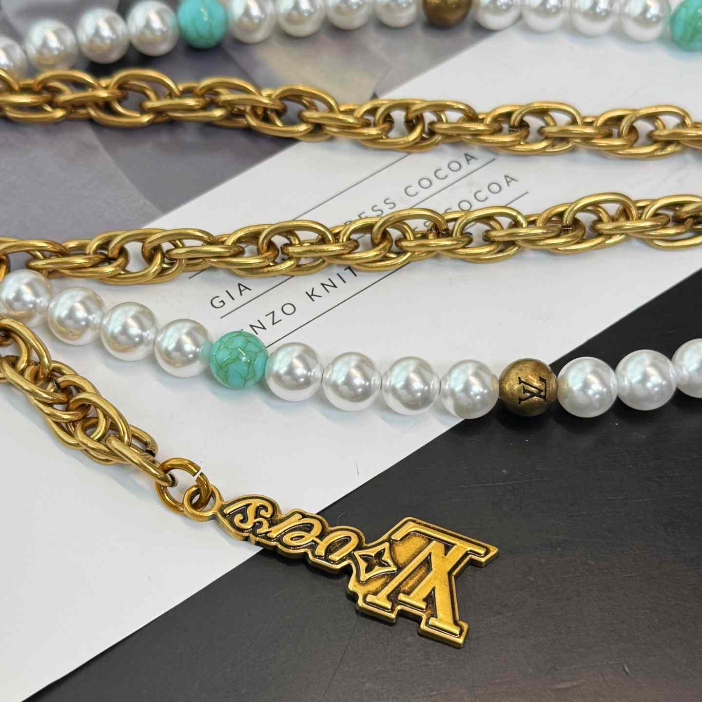 Louis Vuitton Pearls Chain Belt and Bag Charm   M02097 - FashionPlug