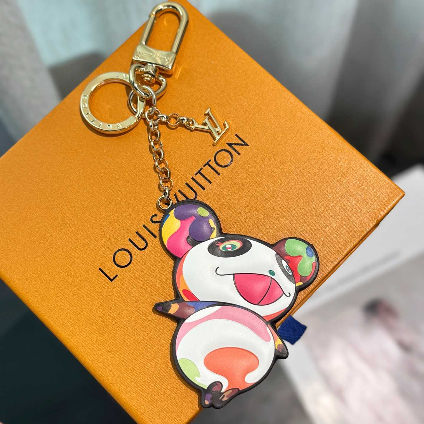 Louis Vuitton LV x TM Superflat Panda Key Holder   M02467 - FashionPlug