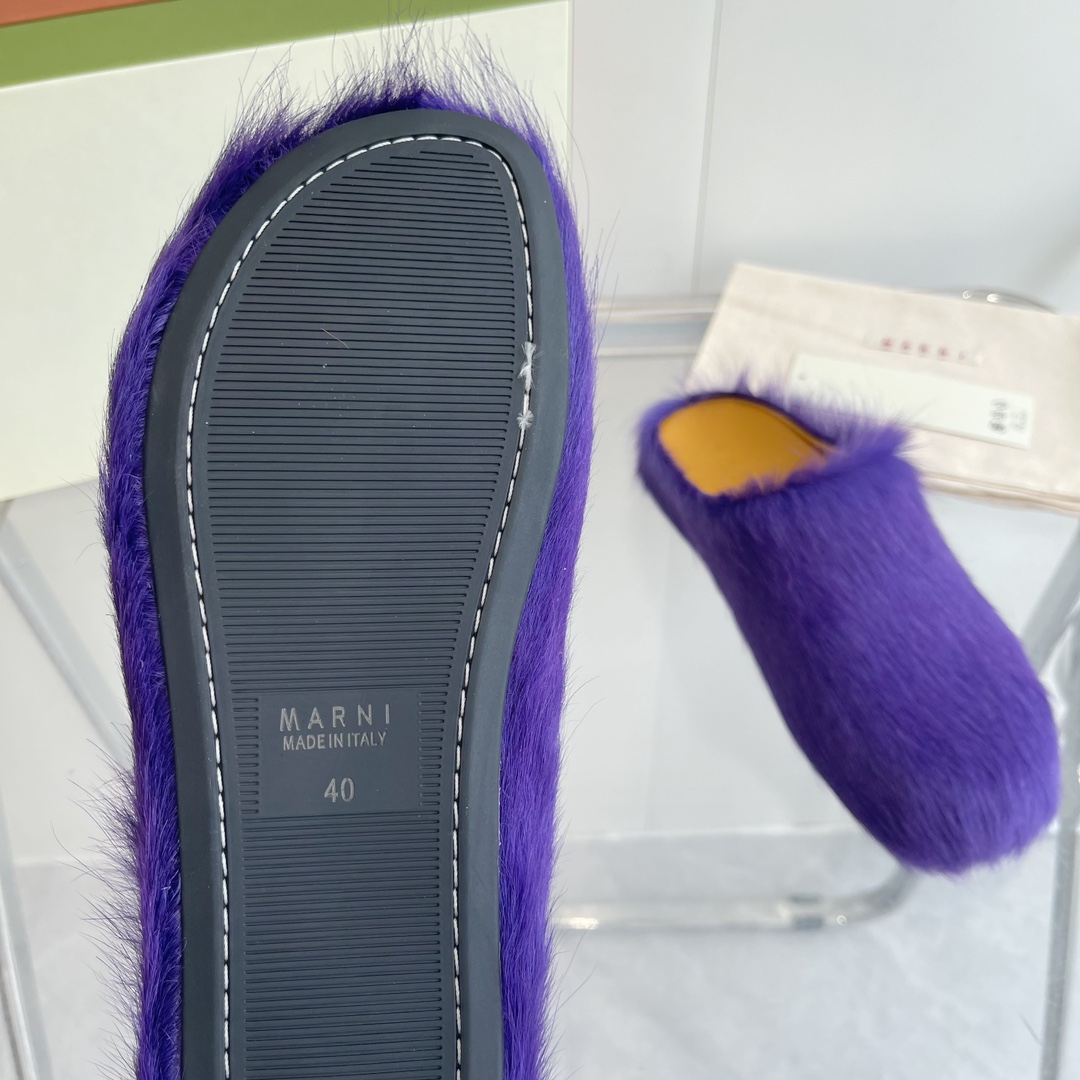 Marni Long Hair Calfskin Fussbett Sabot - FashionPlug
