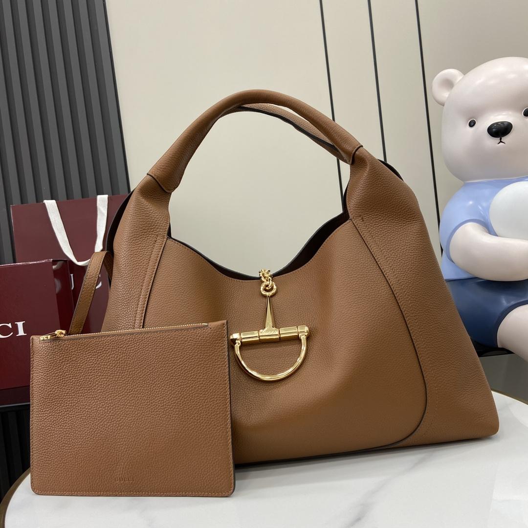 Gucci Softbit Maxi Shoulder Bag - FashionPlug