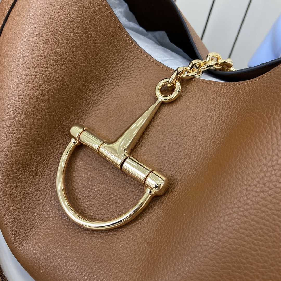 Gucci Softbit Maxi Shoulder Bag - FashionPlug