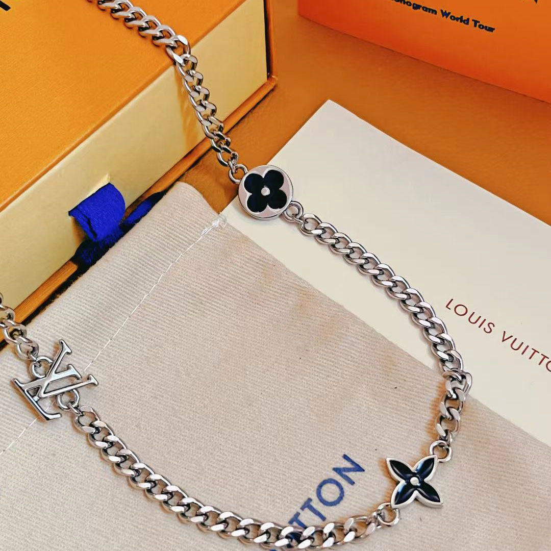 Louis Vuitton LV Spike Charms Necklace  M01717 - FashionPlug