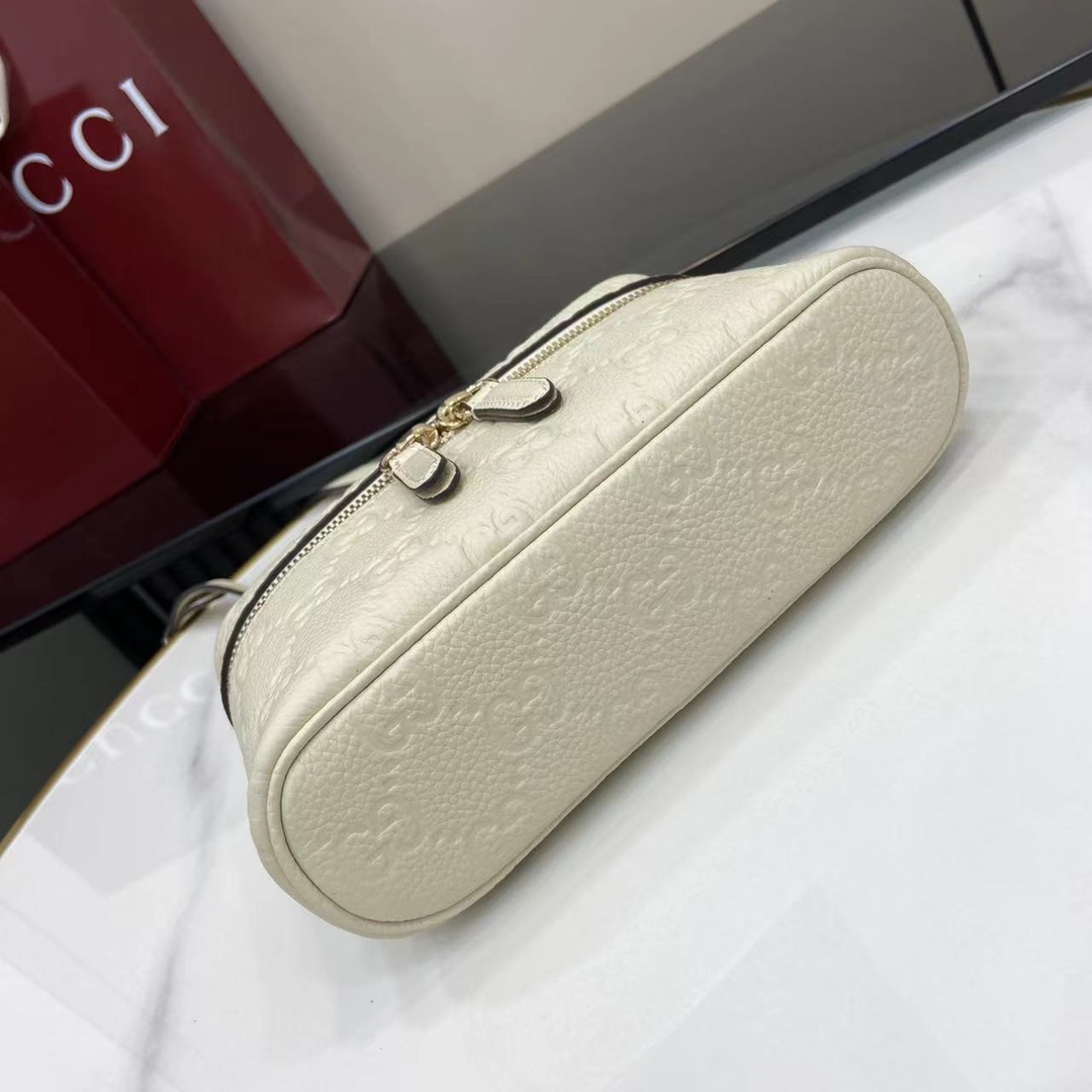 Gucci GG Emblem Small Bag - FashionPlug