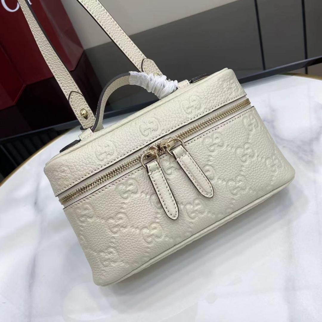 Gucci GG Emblem Small Bag - FashionPlug