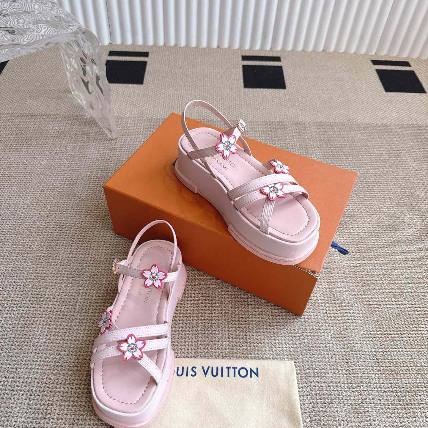 Louis Vuitton LV x TM Maya Platform Sandal  1AGWO2 - FashionPlug