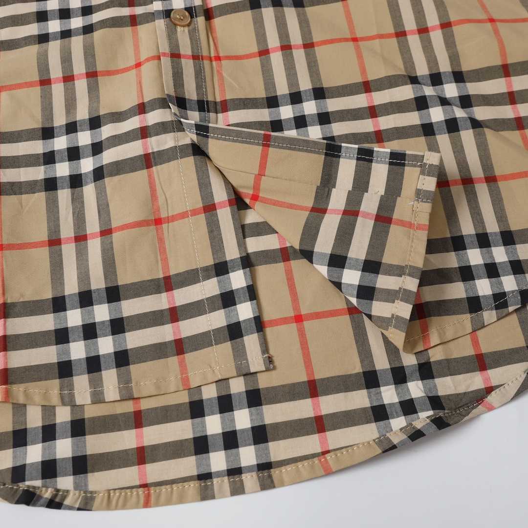 Burberry  Check Stretch Cotton Shirt - FashionPlug