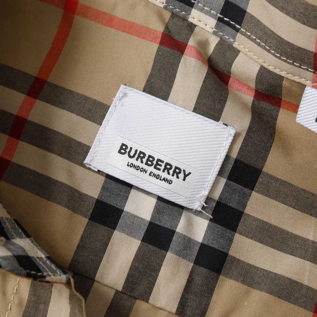 Burberry  Check Stretch Cotton Shirt - FashionPlug