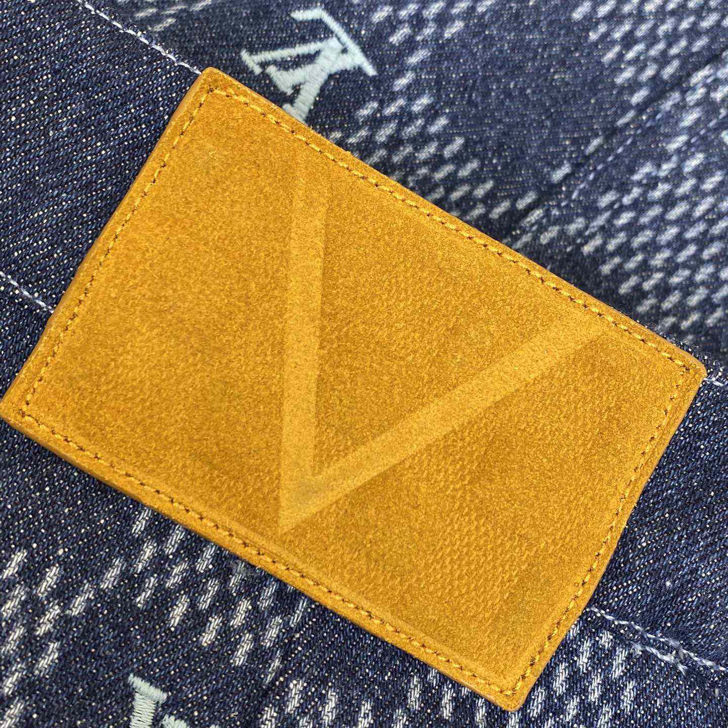 Louis Vuitton Embroidered Damier Denim Shorts  1AFVO5 - FashionPlug