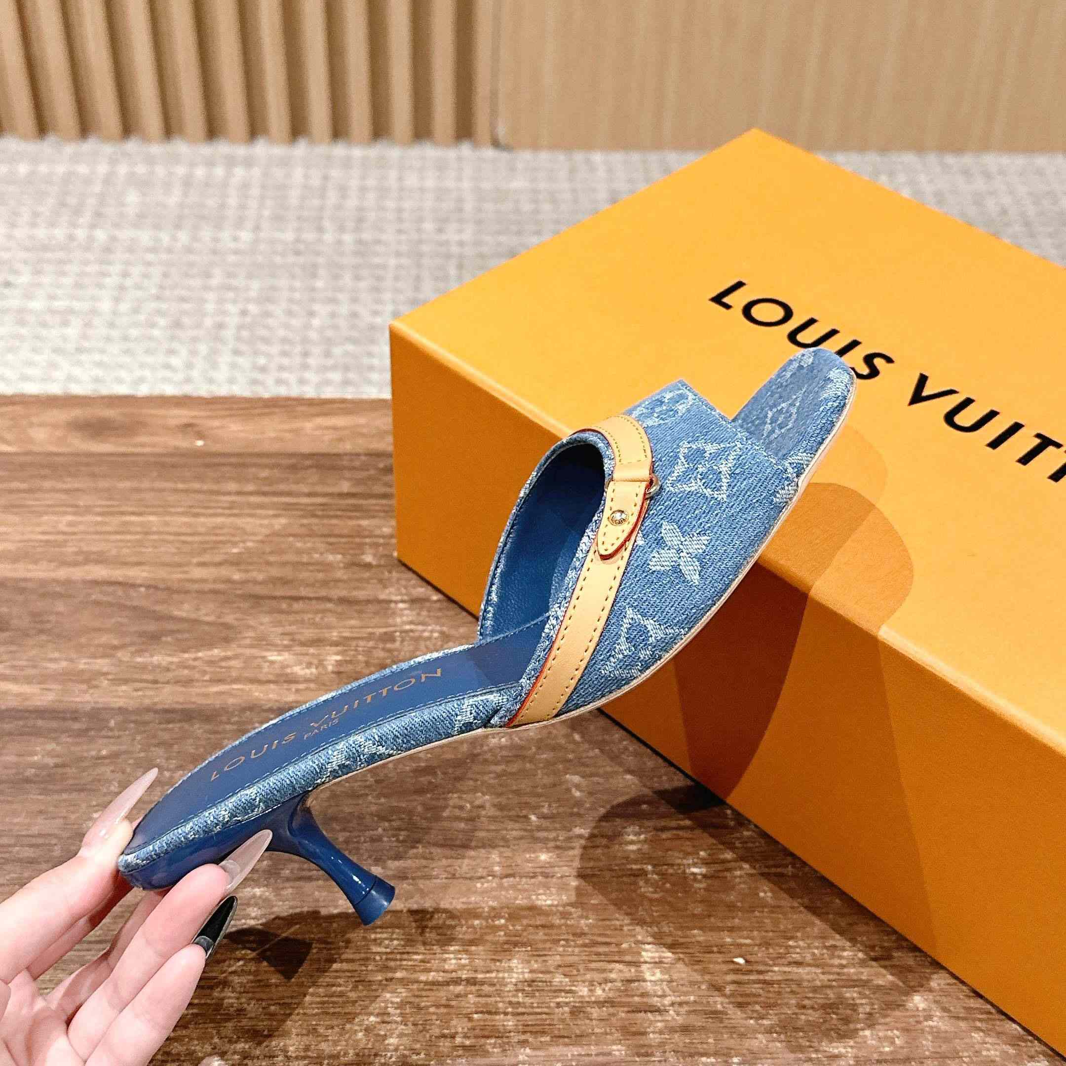 Louis Vuitton LV x TM 6AM Mule    - FashionPlug